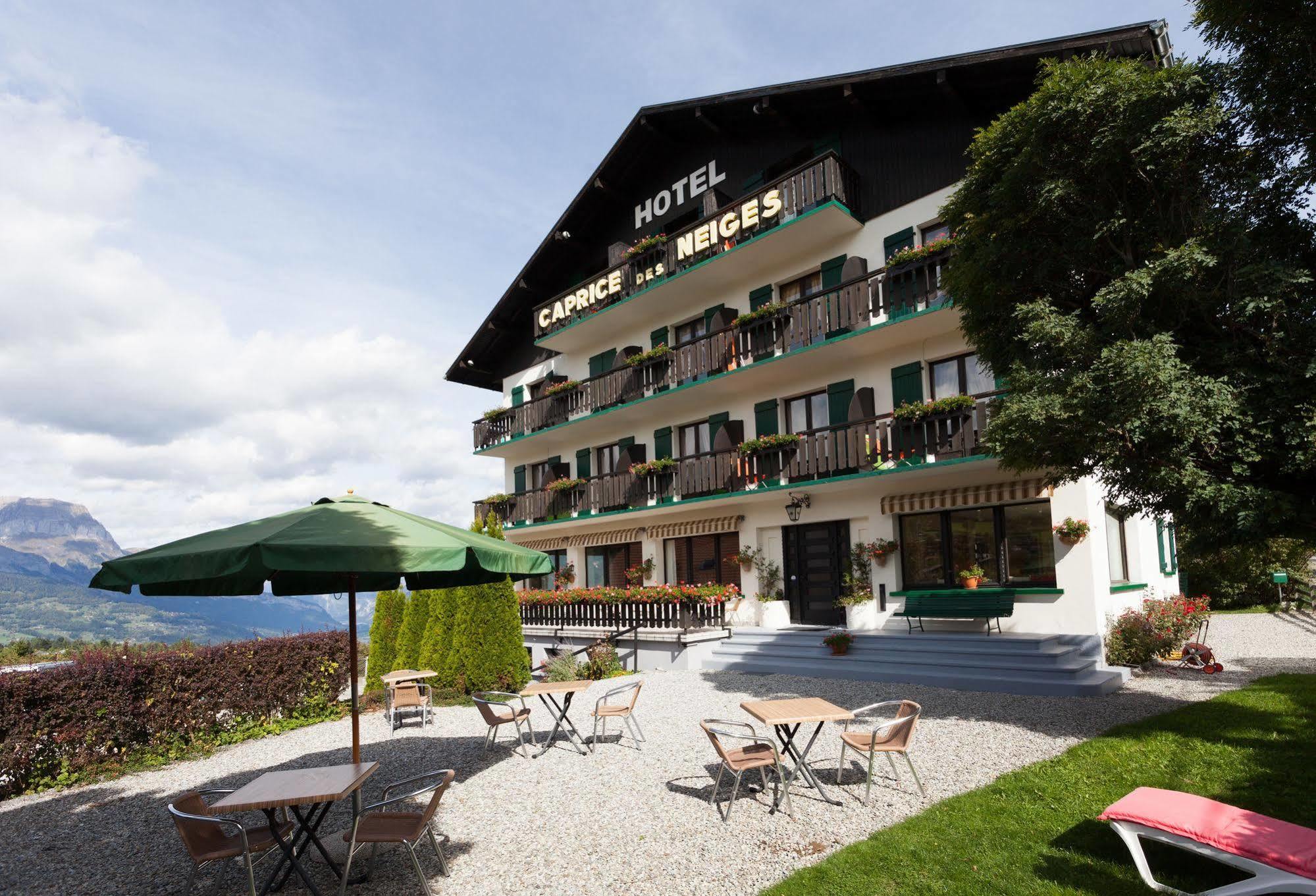 Hotel Le Caprice Des Neiges Combloux Kültér fotó